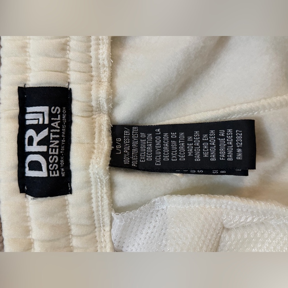 Essentials Men's Off-White Cargo Pants - Picture 3 of 5